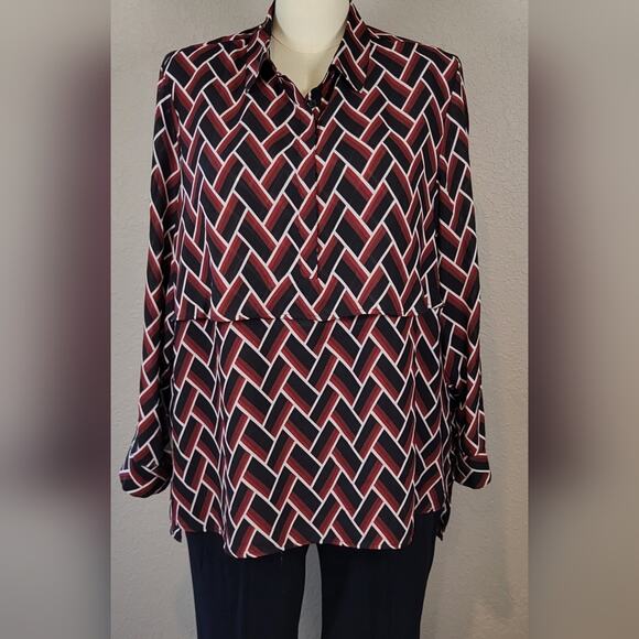 CATO Black and Red Print Overlap Front V-Neck Top - Plus Size 18/20W - Picture 2 of 10